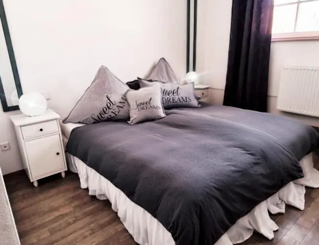 Riffelhof מלון Burgrieden